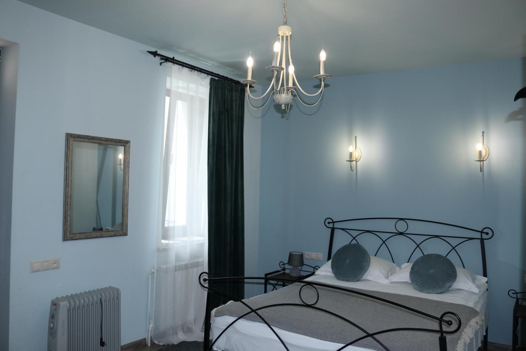 Redroof Country House Hotel Goris Exterior photo